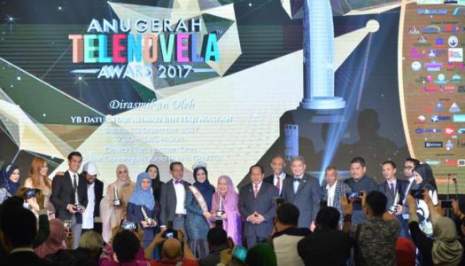 ANUGERAH TELENOVELA 2017 IKTIRAF WARGA KERJA INDUSTRI PENERBITAN BUKU DAN PENGGIAT INDUSTRI KREATIF