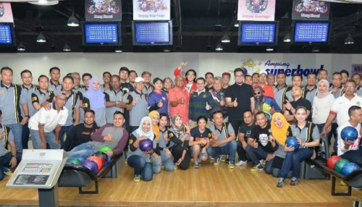 KSSF ANJUR KEJOHANAN TENPIN BOLING TERTUTUP BERSAMA PENGGIAT SENI