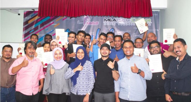 30571698_1460466947398737_7758382837373774905_n