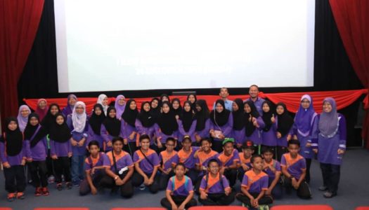 PROGRAM INTEGRASI ILMU DAN JARINGAN INDUSTRI BINA PLATFORM PEMBANGUNAN KOMUNITI FILEM FINAS-SEKOLAH