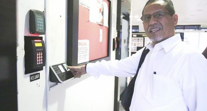 SEKALUNG PENGHARGAAN DAN JUTAAN TERIMA KASIH