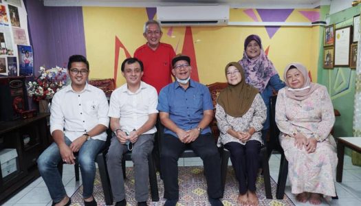 PROGRAM FINAS PRIHATIN BERSAMA PENGGIAT INDUSTRI DI SARAWAK